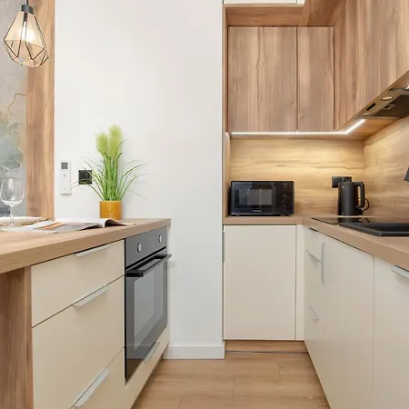 아파트 Przytulne Z Widokiem Na Miasto By Renters 제수프