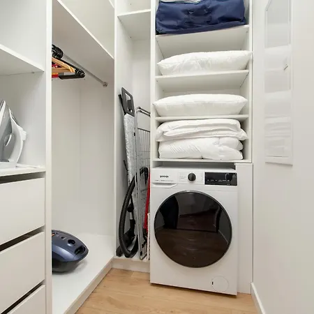 Przytulne Z Widokiem Na Miasto By Renters 아파트